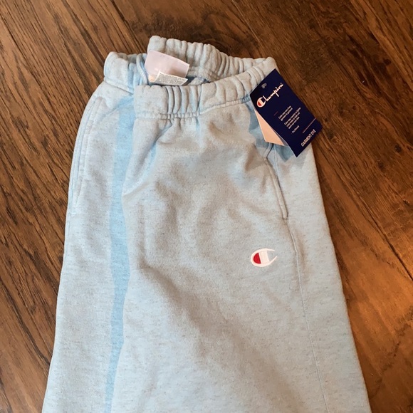Brand new Champion sweats - Picture 2 of 2